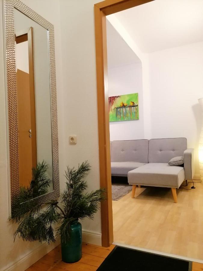 Schoene Wohnung, Zwei Schlafzimmer, Zentrumsnah, Erdgeschoss In Γκράιφσβαλντ Εξωτερικό φωτογραφία